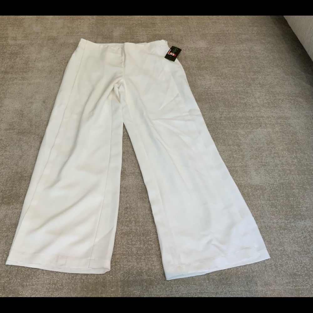NEW CARTISE WHITE FULL LEG DRAPED LEG PANTS